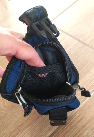 Mini mochila riñonera