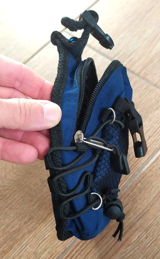 Mini mochila riñonera