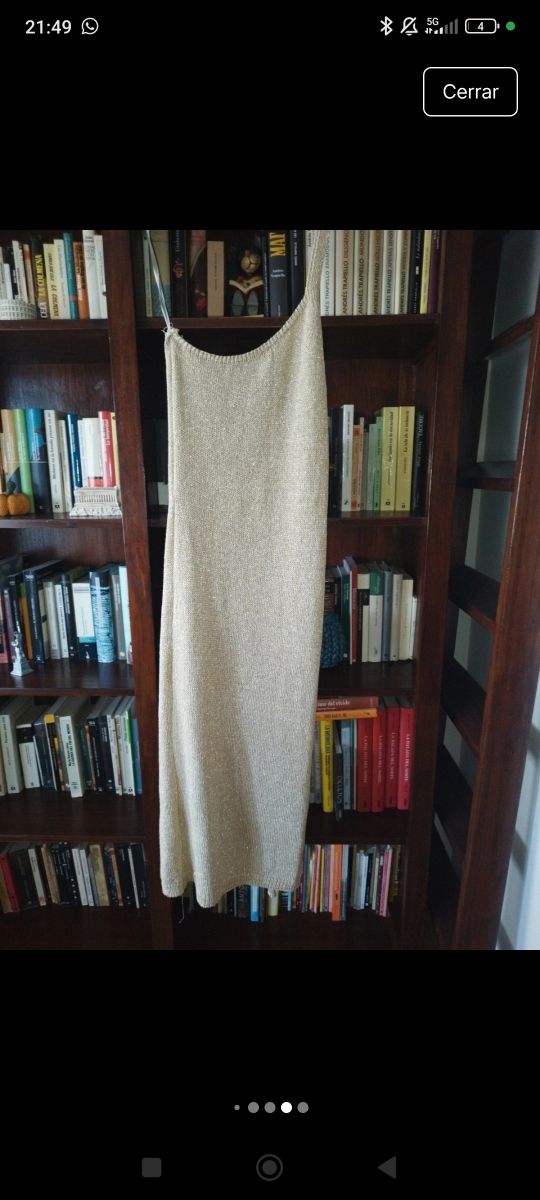 Vestido dorado largo brillante