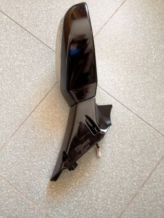 Espejos de una Piaggio x8