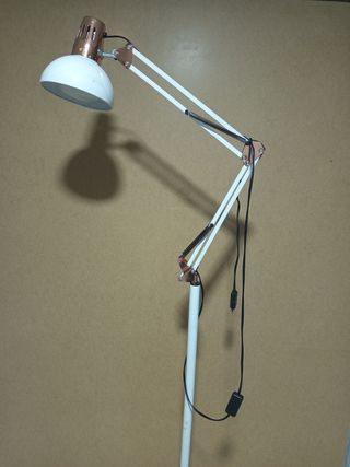 Lámpara flexo pie blanco-cobre