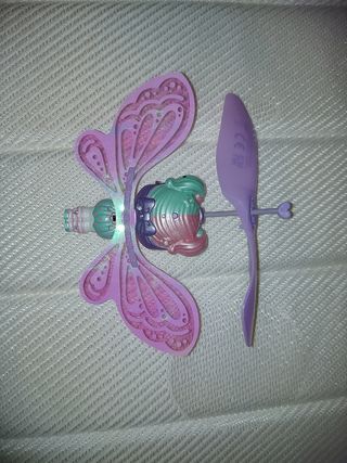 L.O.L. Surprise! Magic Flyers.  Muñeca voladora