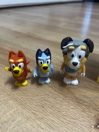 Casa bluey y muñecos