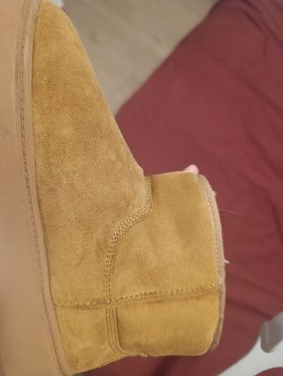 Botines estilo Ugg Bershka 