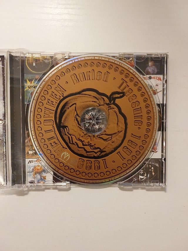 CD Helloween - Buried Treasure