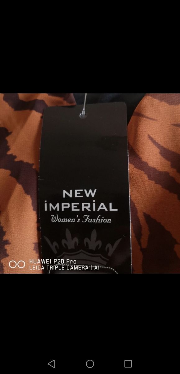 Precioso vestido mujer nuevo con etichet