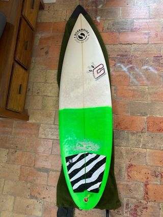 Tabla de surf Clay10Pro -5’12”diseñada por Clayton