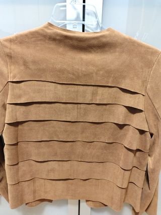 Chaqueta antelina marrón