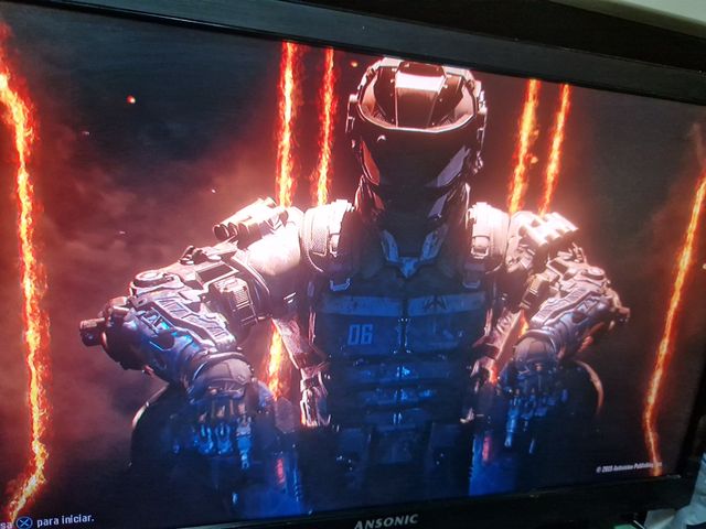 PS4 (PlayStation 4) - consola disco de 1 TB