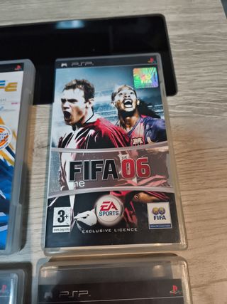 6 Juegos PSP - FIFA 06, Wipeout Pure