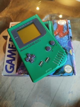Nintendo Game Boy Verde più 5 giochi