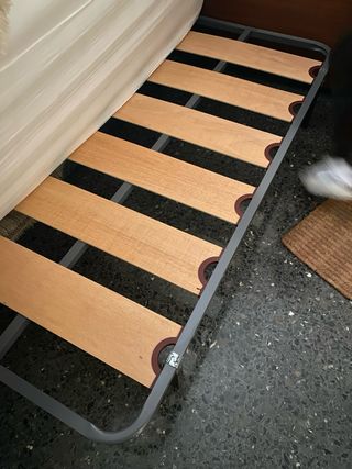 Somier láminas anchas madera con patas