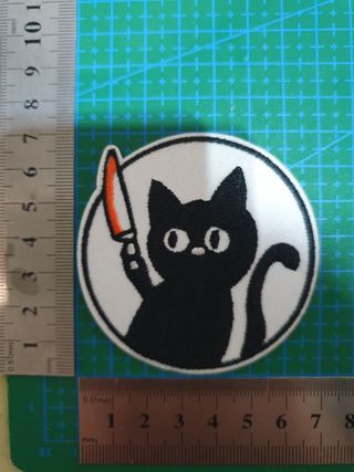 Parche termoadhesivo diseño gato con cuchillo