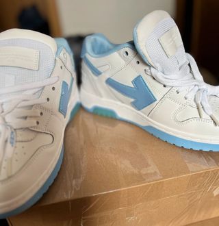 Off-white tg 42