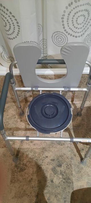 Silla WC para personas mayores