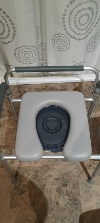 Silla WC para personas mayores