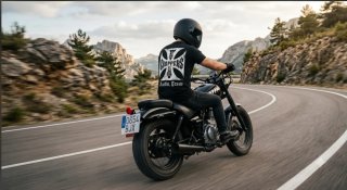 Suzuki Marauder 250 Café Racer / Bobber – ÚNICA