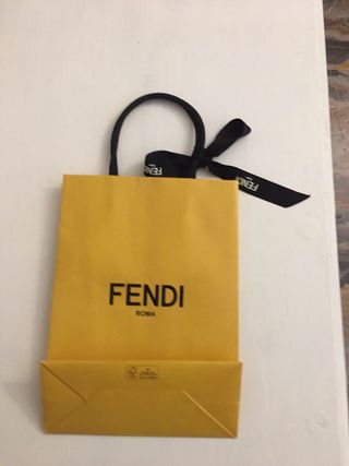 Busta Fendi con fiocco nero