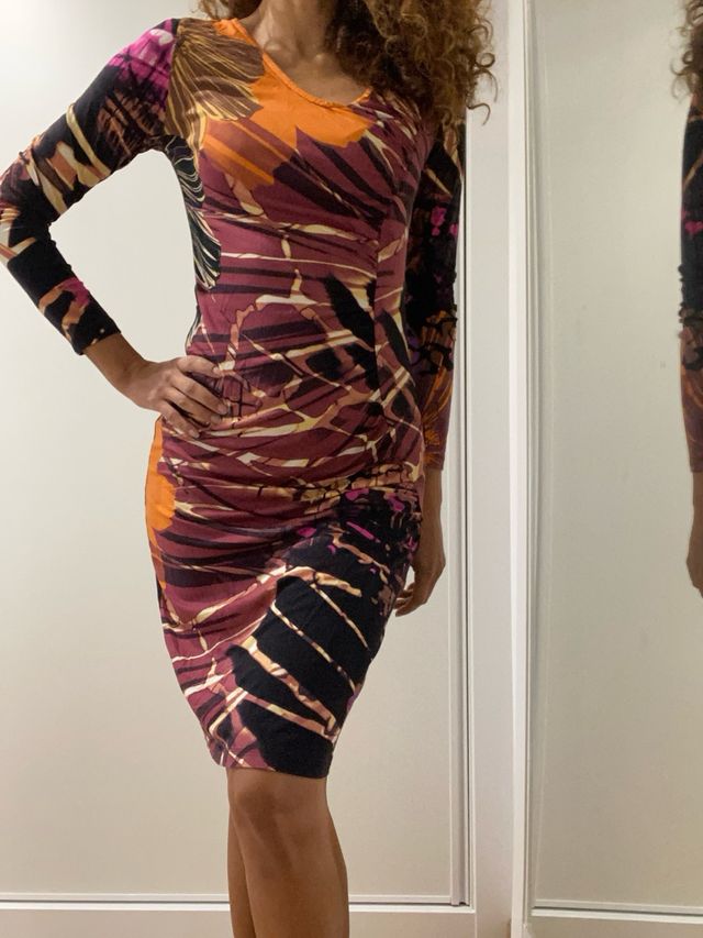 Vestido midi estampado drapeado