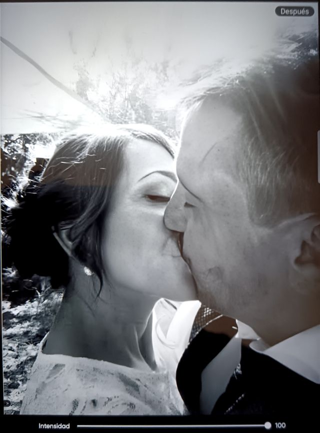 Cuadro decorativo - Pareja besándose