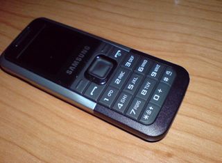 Samsung E1120