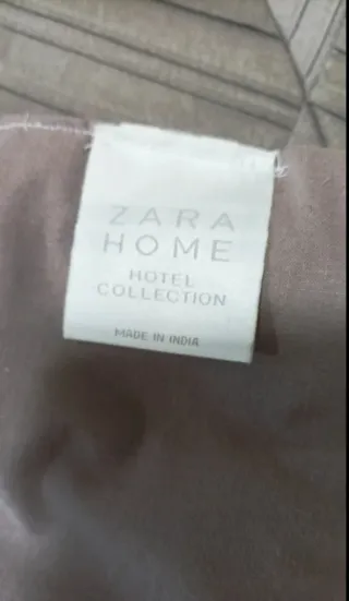 Colcha Edredón Zara Home 1'50 + 2 Cojines Nuevo.