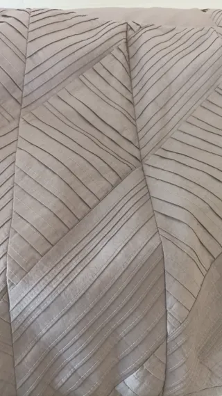 Colcha Edredón Zara Home 1'50 + 2 Cojines Nuevo.