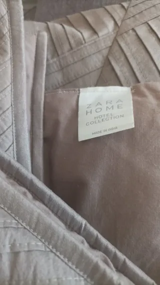 Colcha Edredón Zara Home 1'50 + 2 Cojines Nuevo.