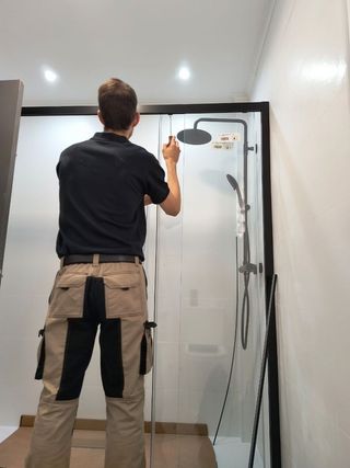INSTALACIONES MAMPARAS  644869752