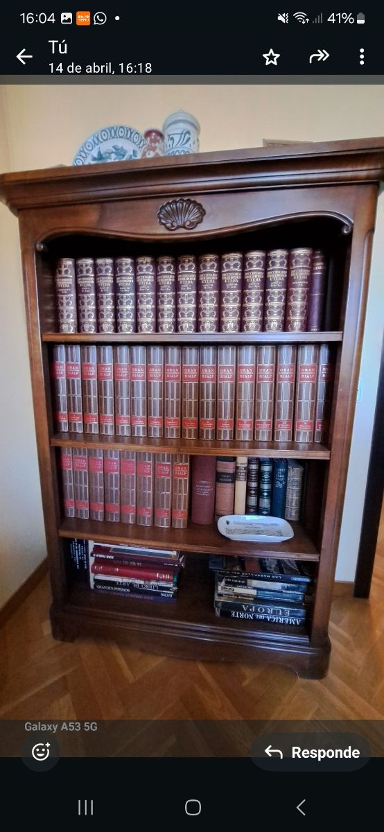 Libreria madera noble ,solo reservo 2 dias