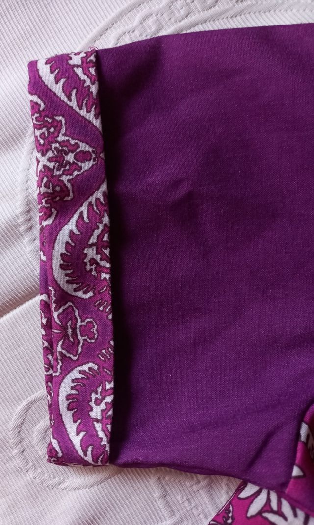 Blusa morada estampada - Nueva