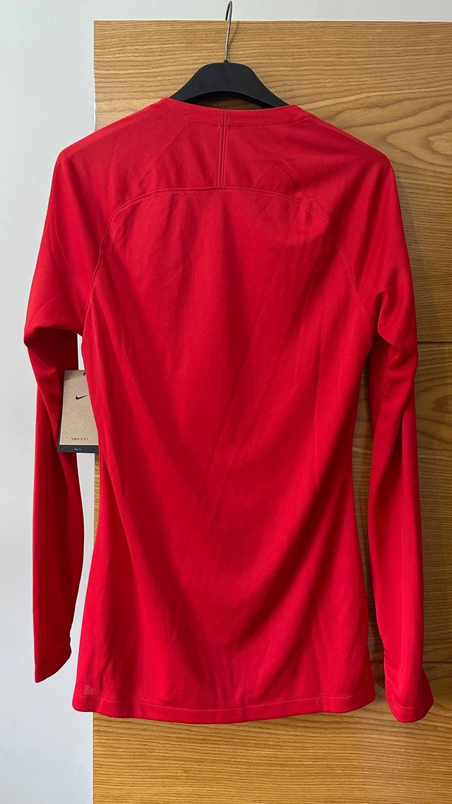 Camiseta Nike roja manga larga Talla S