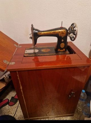 Máquina coser Singer antigua