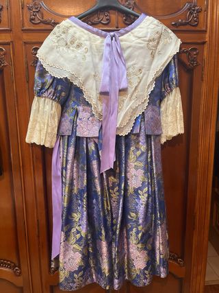 Traje Fallera Azul y Morado