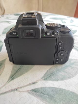 Nikon D5500 Kit - Cámara réflex