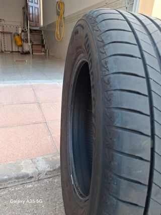 Neumático seminuevo