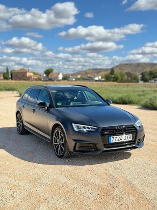 Audi A4 2017