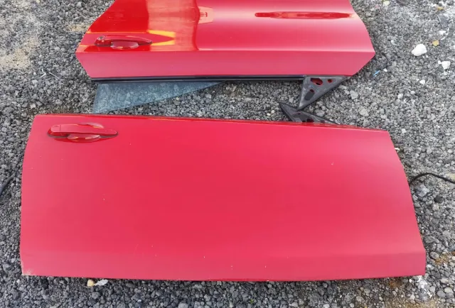 Puerta BMW Serie 1 E81 roja