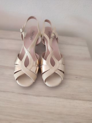 Sandalias de mujer