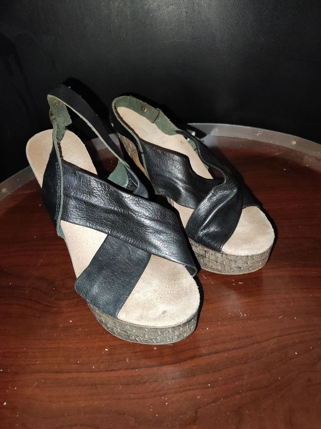 Sandalias Julie Julie de piel auténtica para mujer de segunda mano