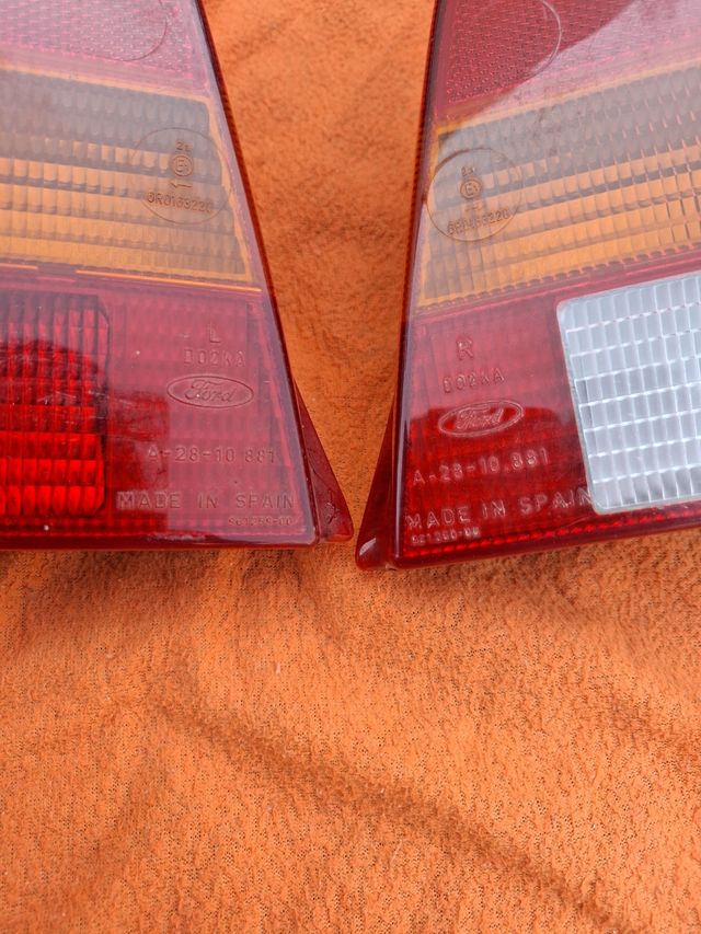 Coppia fanali ford festa