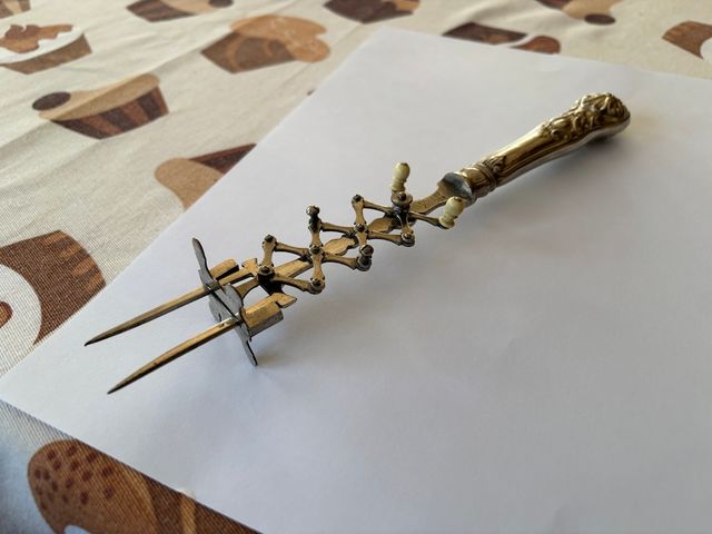 TENEDOR ARTICULADO ZANDER