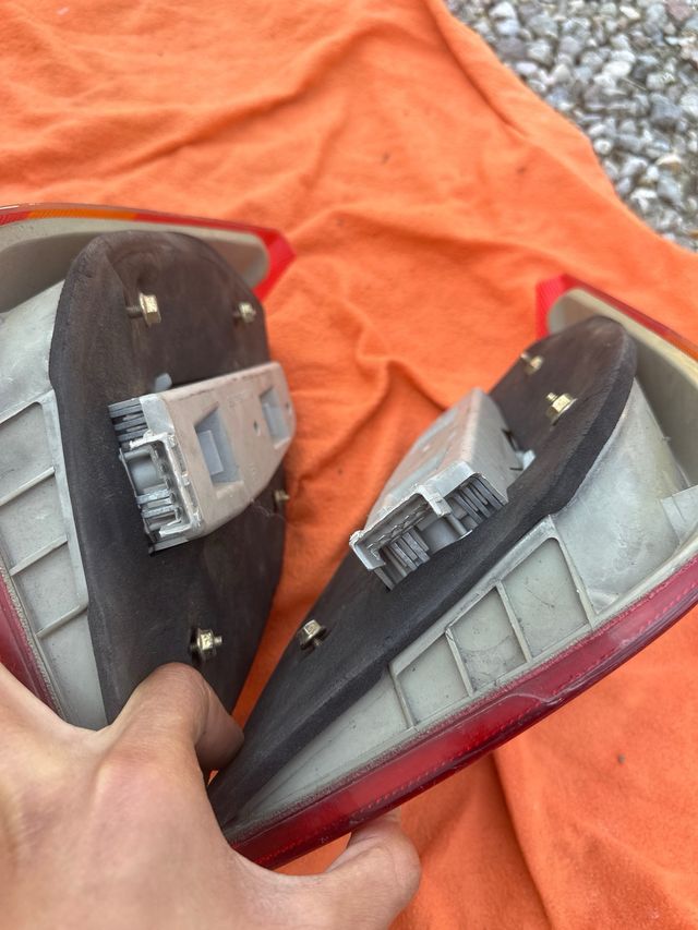 Fanali posteriori ford fiesta