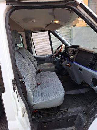 Ford Transit 2013