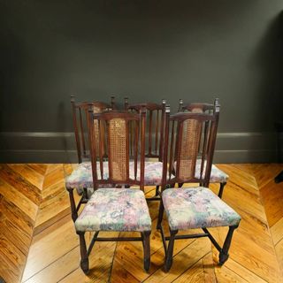 CONJUNTO DE 5 SILLAS