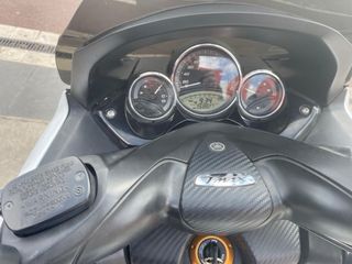 Scooter Yamaha TMAX 500 blanca