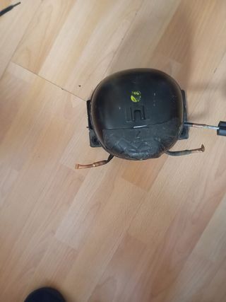 Placa  de arriba nevera Beko,modelo,RCNA406E4XB.