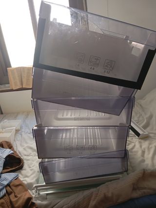 Placa  de arriba nevera Beko,modelo,RCNA406E4XB.