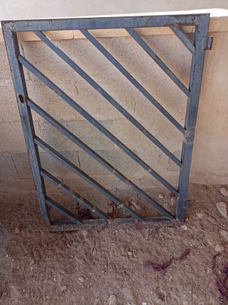 Tres puertas de paso