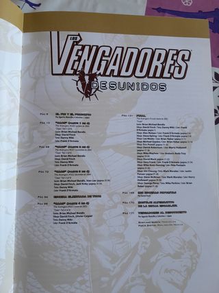 Vengadores Desunidos-Marvel Deluxe